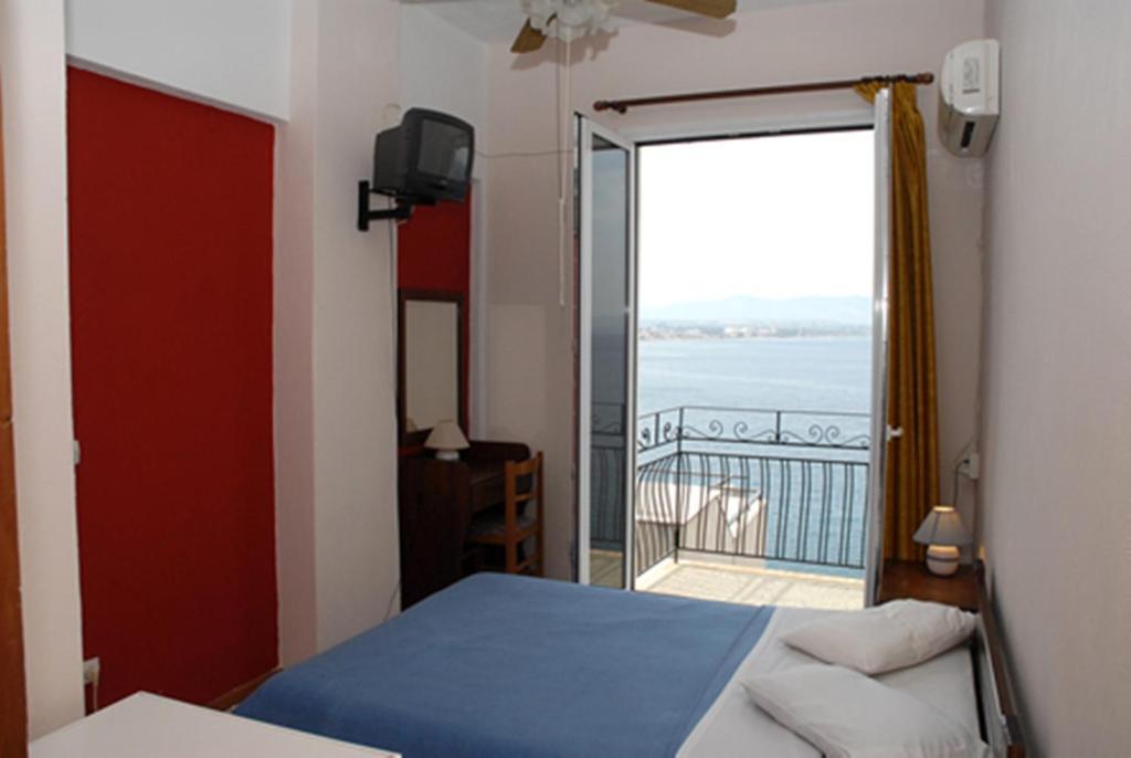 לוטראקי Aegli Hotel חדר תמונה
