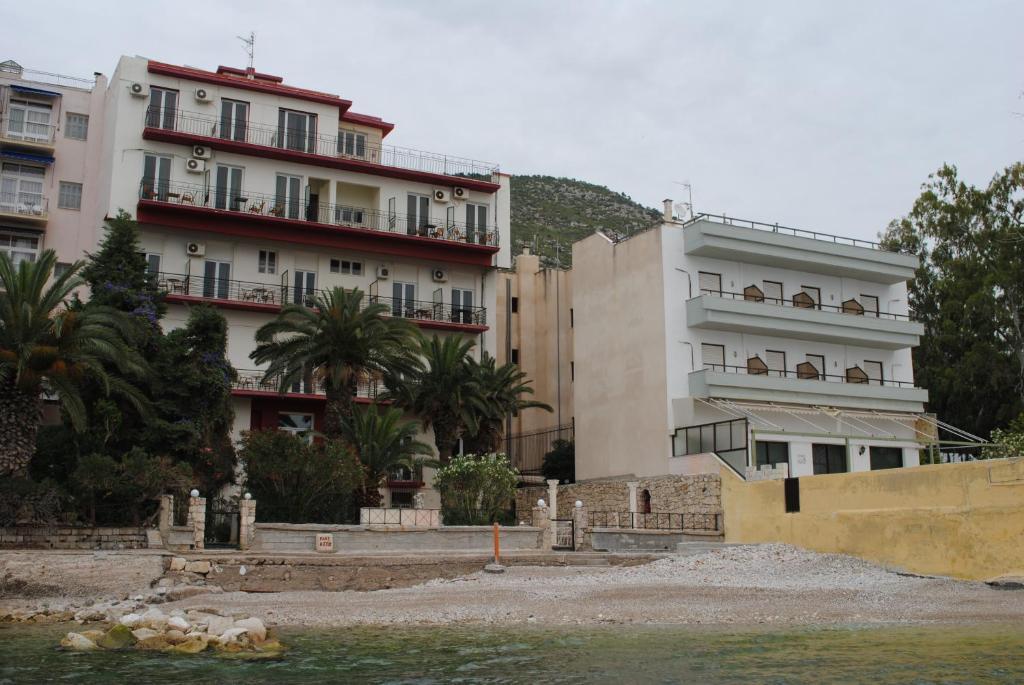 לוטראקי Aegli Hotel מראה חיצוני תמונה